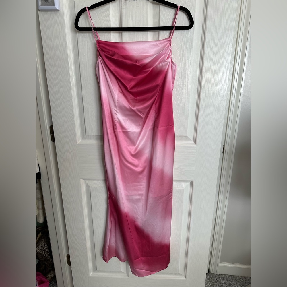 Pink ombré midi dress from These Three Boutique. Size Small.